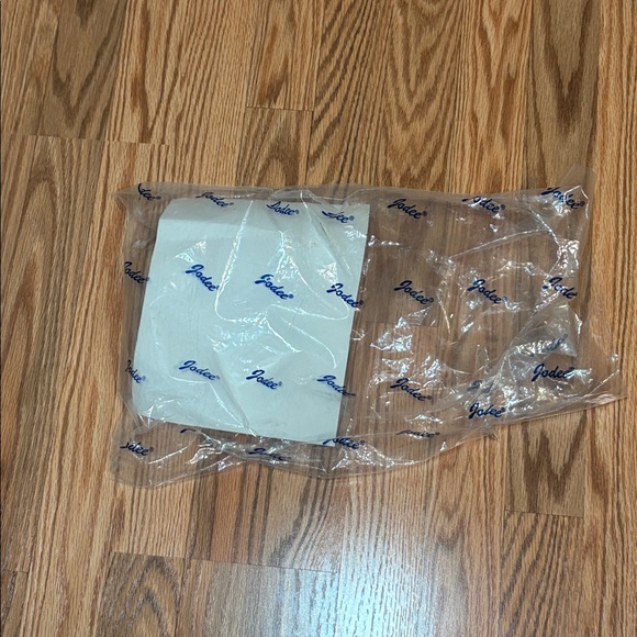 Mastectomy Bra, Jodee, Seamless Molded Camisole Bra, White, 42C - Picture 9 of 10